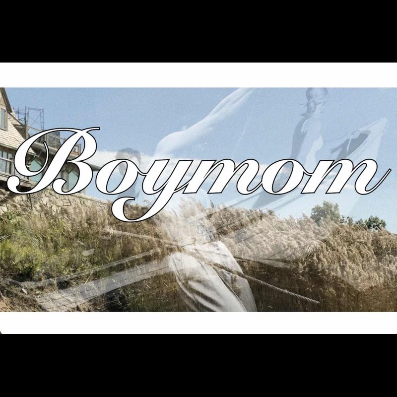 BOYMOM